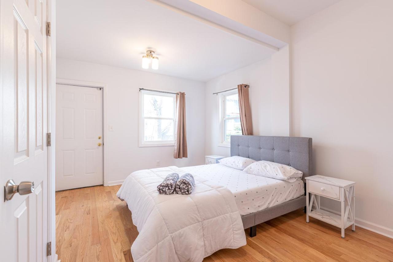 Villa Tranquil Town House With Parking And Laundry - Just 25 Minutes To Time Square! Jersey City Esterno foto