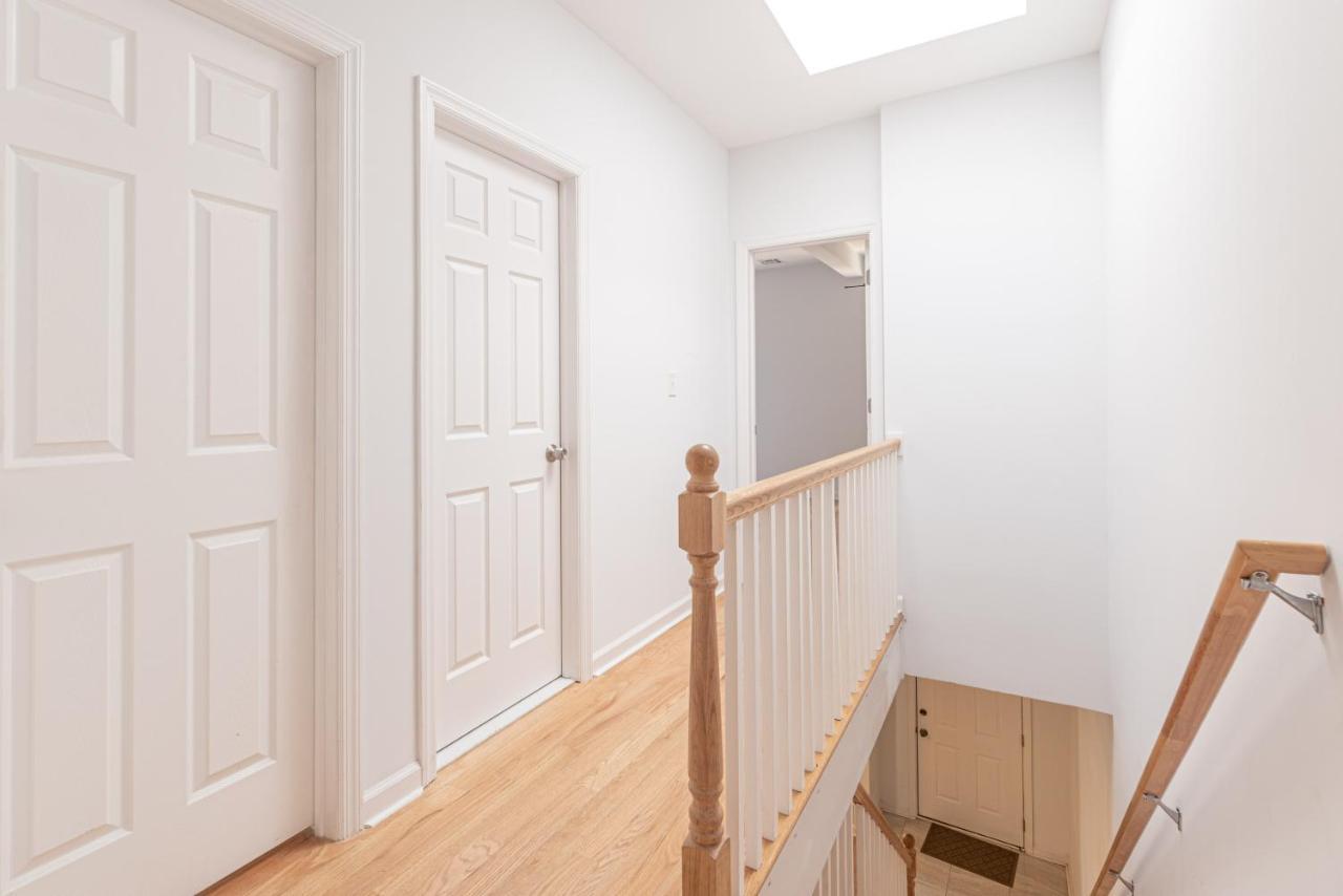 Villa Tranquil Town House With Parking And Laundry - Just 25 Minutes To Time Square! Jersey City Esterno foto