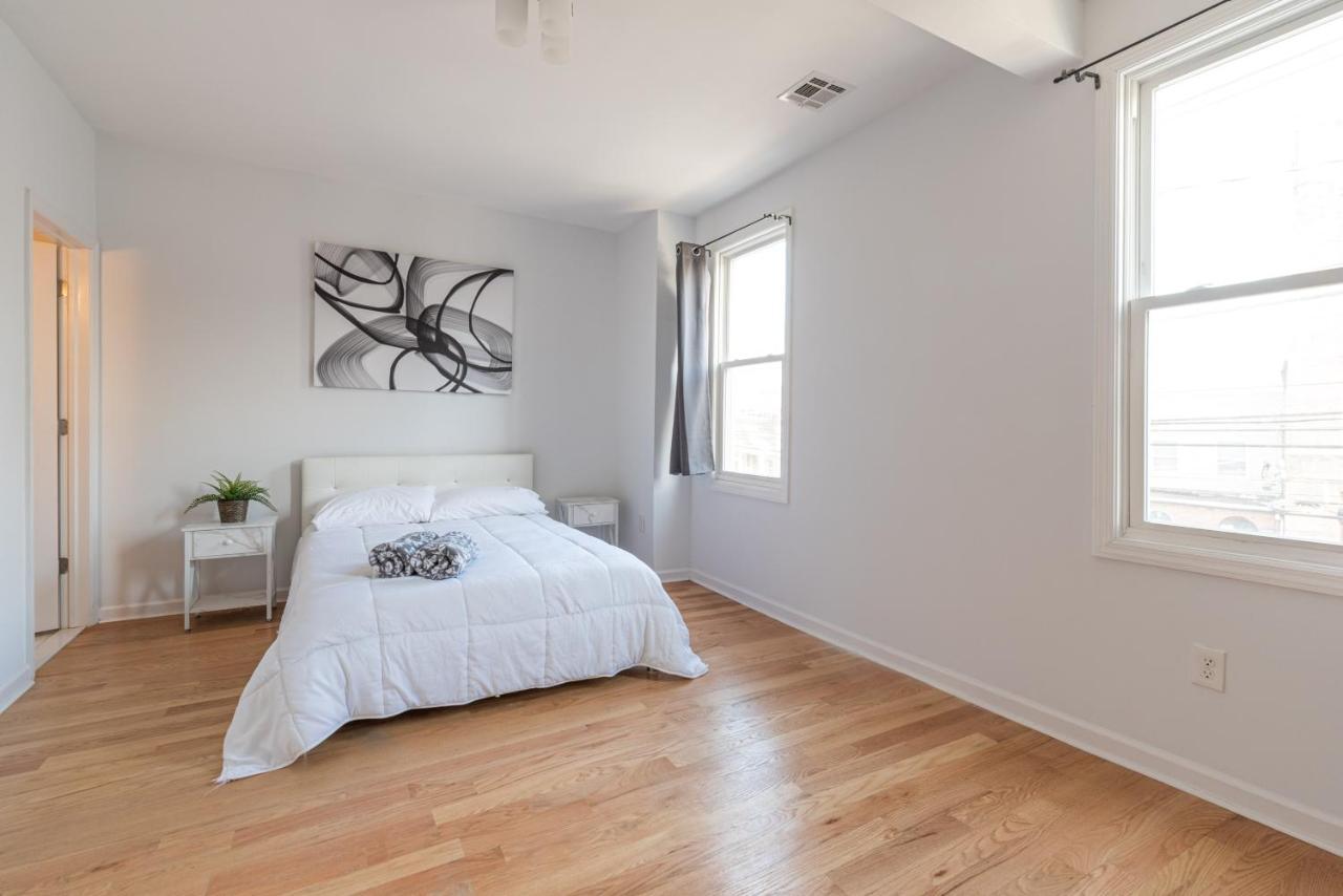 Villa Tranquil Town House With Parking And Laundry - Just 25 Minutes To Time Square! Jersey City Esterno foto